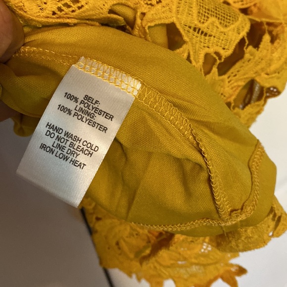 Lulus Lace Mini - Picture 6 of 7